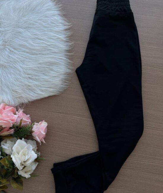 Cropped Celly Paête Manga Longa Tule - Preto - Sempre Linda Loja