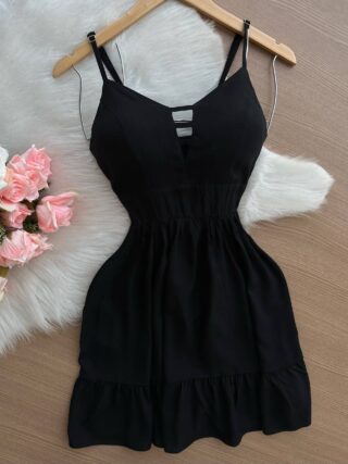 Vestido Yasmin Curto c/ Detalhe no Decote – Preto - Sempre Linda Loja