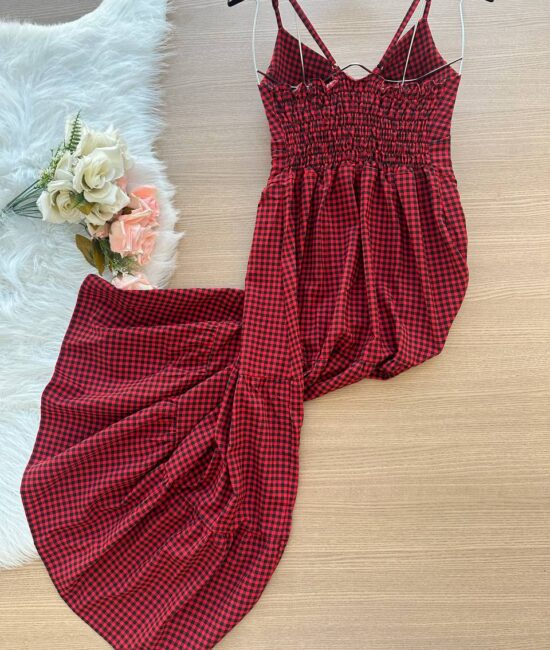 Vestido Midi Maria Luiza c/ Alça Detalhe Aberto no Decote Xadrez - Vermelho - Sempre Linda Loja