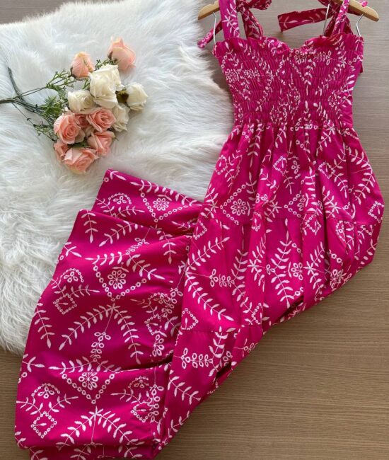 Vestido Longo Penélope de Alça Detalhe em Botão Listrado Modelo 2 – Rosa Claro - Sempre Linda Loja